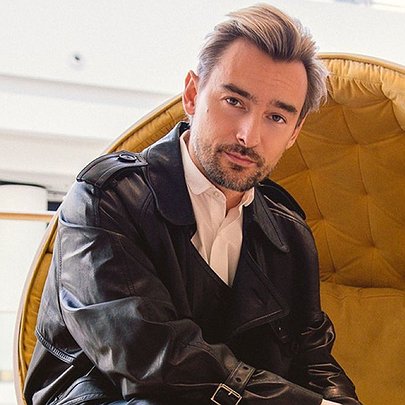 Алану Бадоєву 45: як хлопець із Горлівки став легендою українського шоубізнесу - 412x412