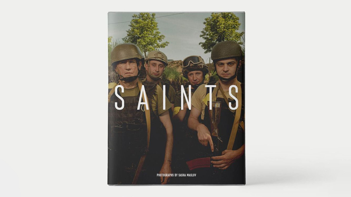 Saints: книга, присвячена захисникам України