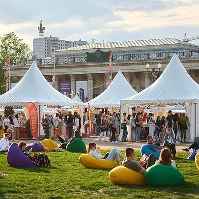 Фестивалі, концерти, прем'єри: 8 культурних подій, які скасували через безпекову ситуацію в Києві - 412x412