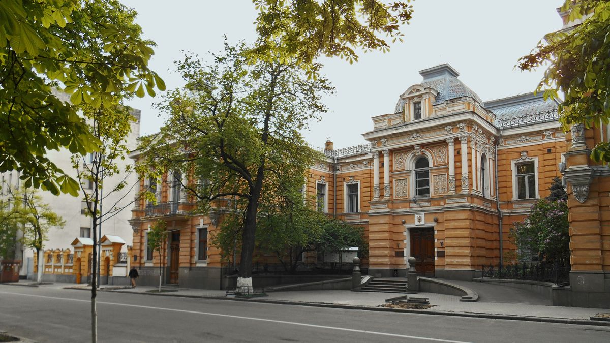 У Києві оцифрували документацію маєтку Лібермана, який постраждав від російських обстрілів