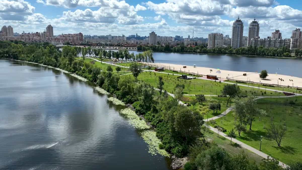 На Оболонському острові облаштували містки для риболовлі та доступну інфраструктуру