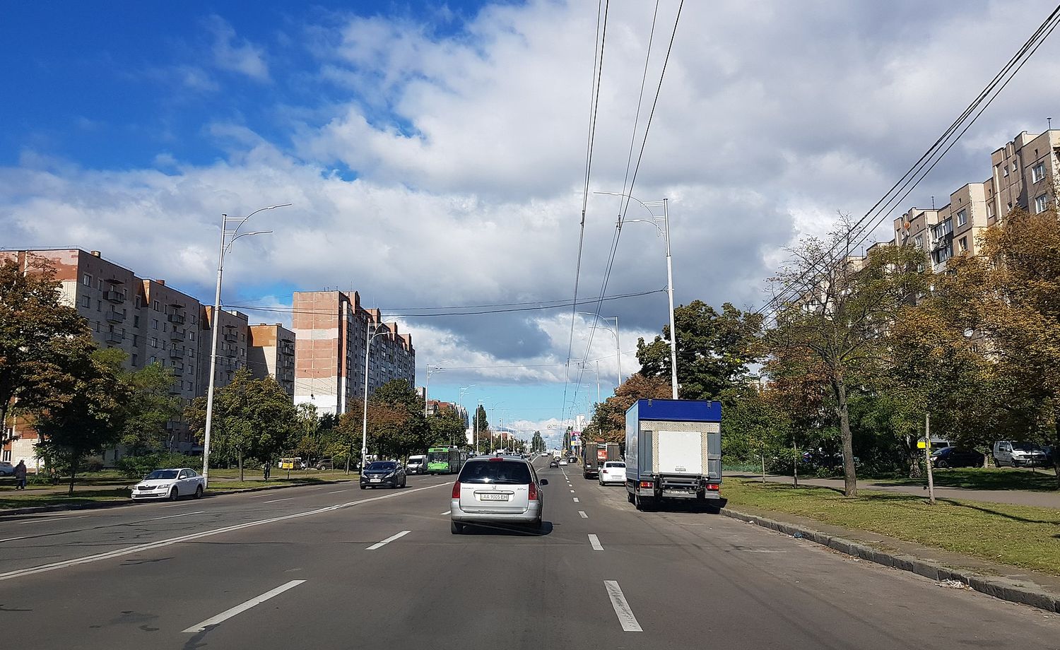 На Троєщині покращать схеми руху та створять нові велодоріжки: яких вулиць торкнуться зміни