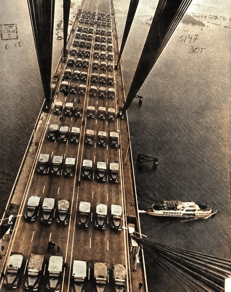 Північний міст перед відкриттям у 1976 році