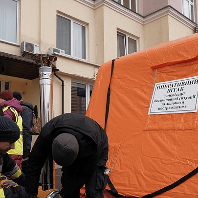 У Подільському районі розгорнули штаби для допомоги постраждалим: адреси - 412x412