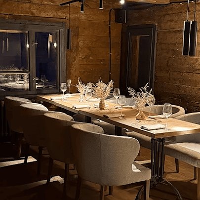 У Києві відкрили італійський ресторан Al Forno, в якому працюють ветерани - 412x412