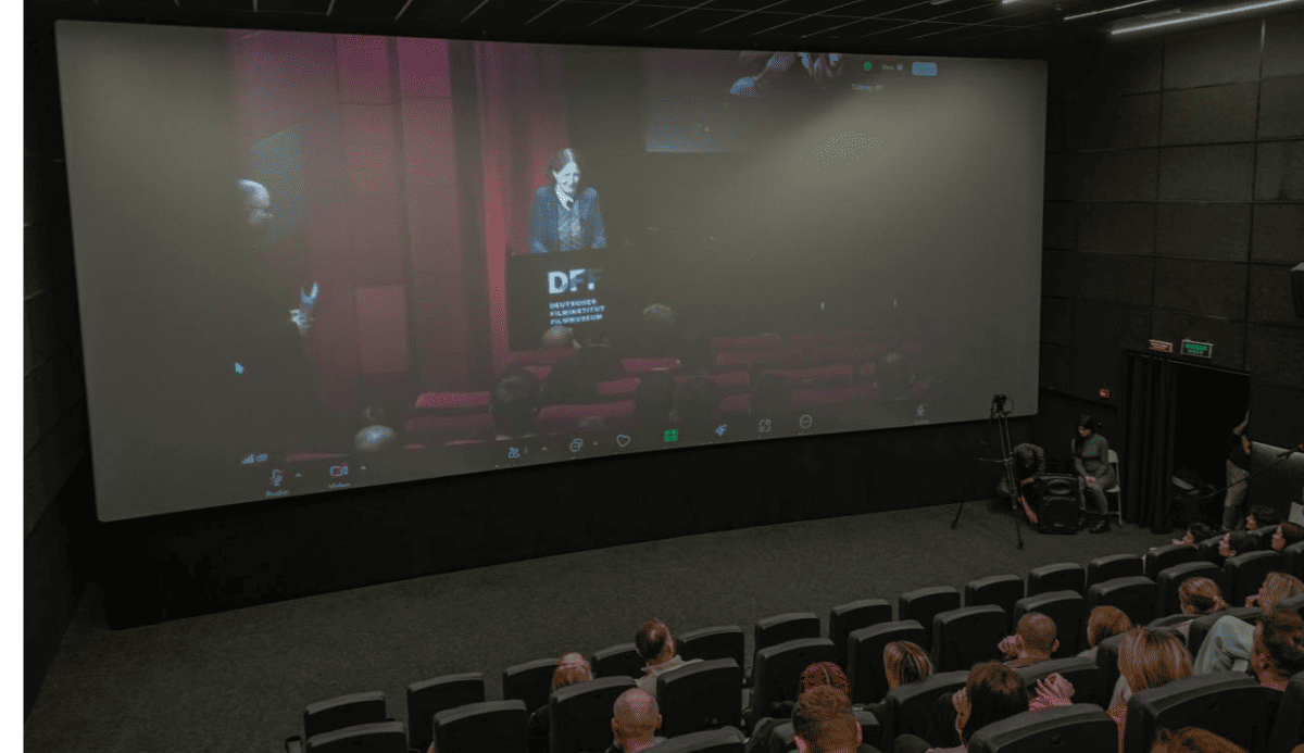 У Бучі відбувся показ фільму "Довгий лютий" про перші дні окупації