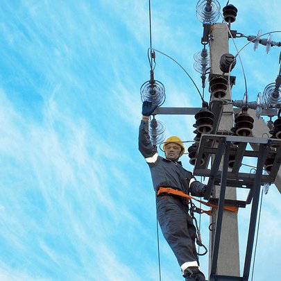 У Києві та області діють відключення світла: графіки - 412x412