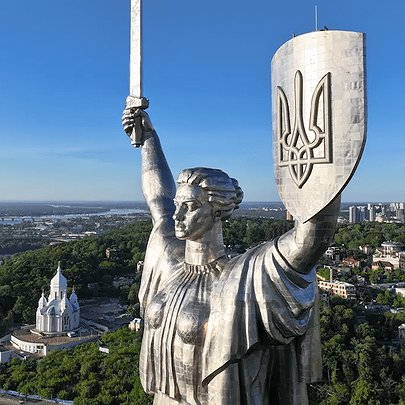 У Києві презентують історію переосмислення монумента "Батьківщина-мати" - 412x412