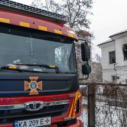 Вночі росія атакувала Київ ракетами: є постраждалі (оновлено) - 412x412