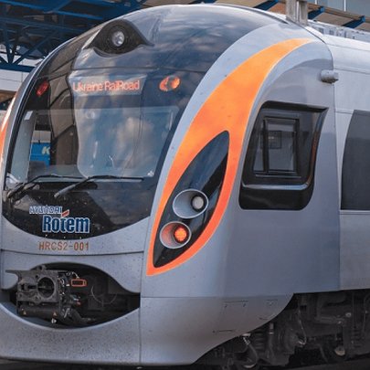 Контроль на кордоні будуть проводити прямо у потязі під час руху: деталі - 412x412