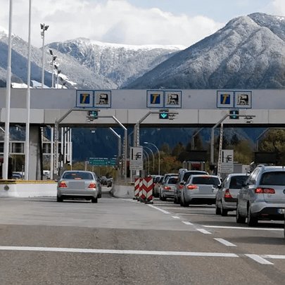 В Україні хочуть запровадити платні дороги: яка траса може стати першою - 412x412