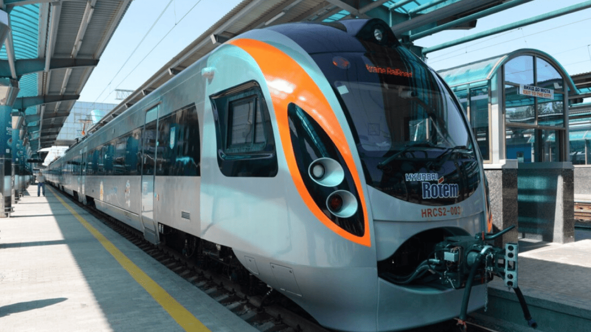 Потяги між Києвом та Львовом курсуватимуть щогодини