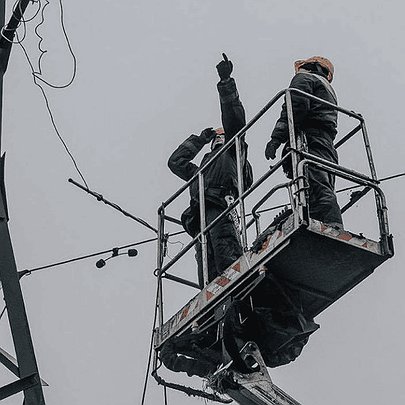 До семи годин без живлення: у Києві та області застосовують графіки - 412x412