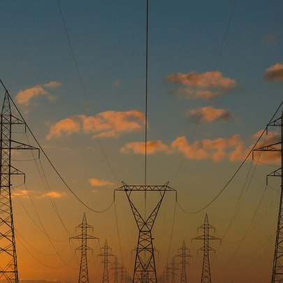 У Києві та області діятимуть відключення: графіки на 19 грудня - 412x412