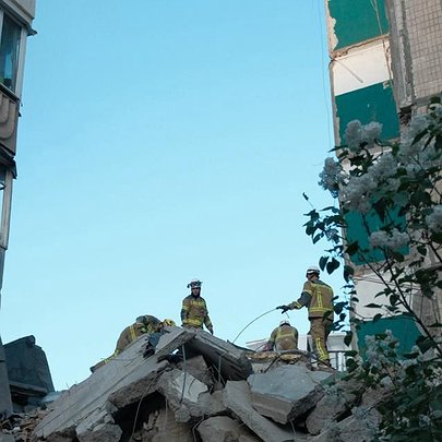 У Дніпровському та Дарницькому районах розгорнули штаби для допомоги постраждалим: адреси - 412x412