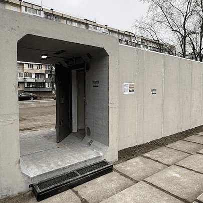 У Києві з'явилося перше мобільне укриття, сертифіковане ДСНС - 412x412