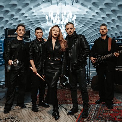 Бригада "Хартія", гурт "Жадан і Собаки" та Тіна Кароль презентують спільну пісню - 412x412