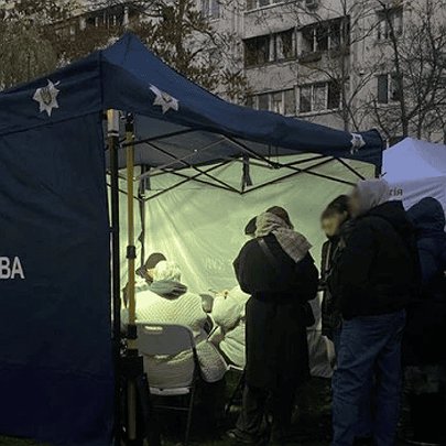 У Києві розгорнули штаби для допомоги постраждалим: адреси - 412x412