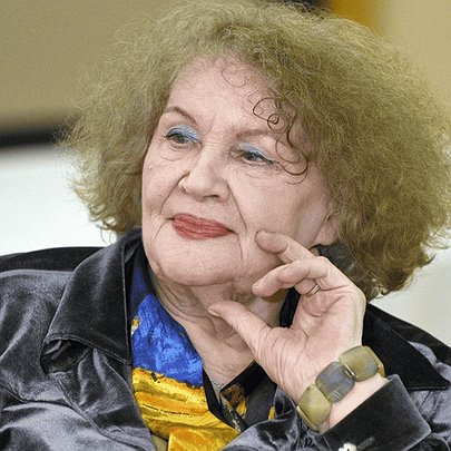 В Україні запустили флешмоб до дня народження Ліни Костенко: деталі - 412x412