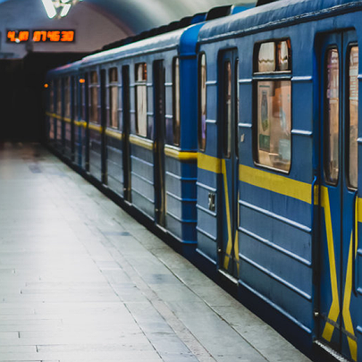У КМДА підрахували собівартість проїзду в метро Києва - 412x412