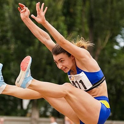 Українська легкоатлетка здобула "золото" і "срібло" на турнірі в Європі - 412x412