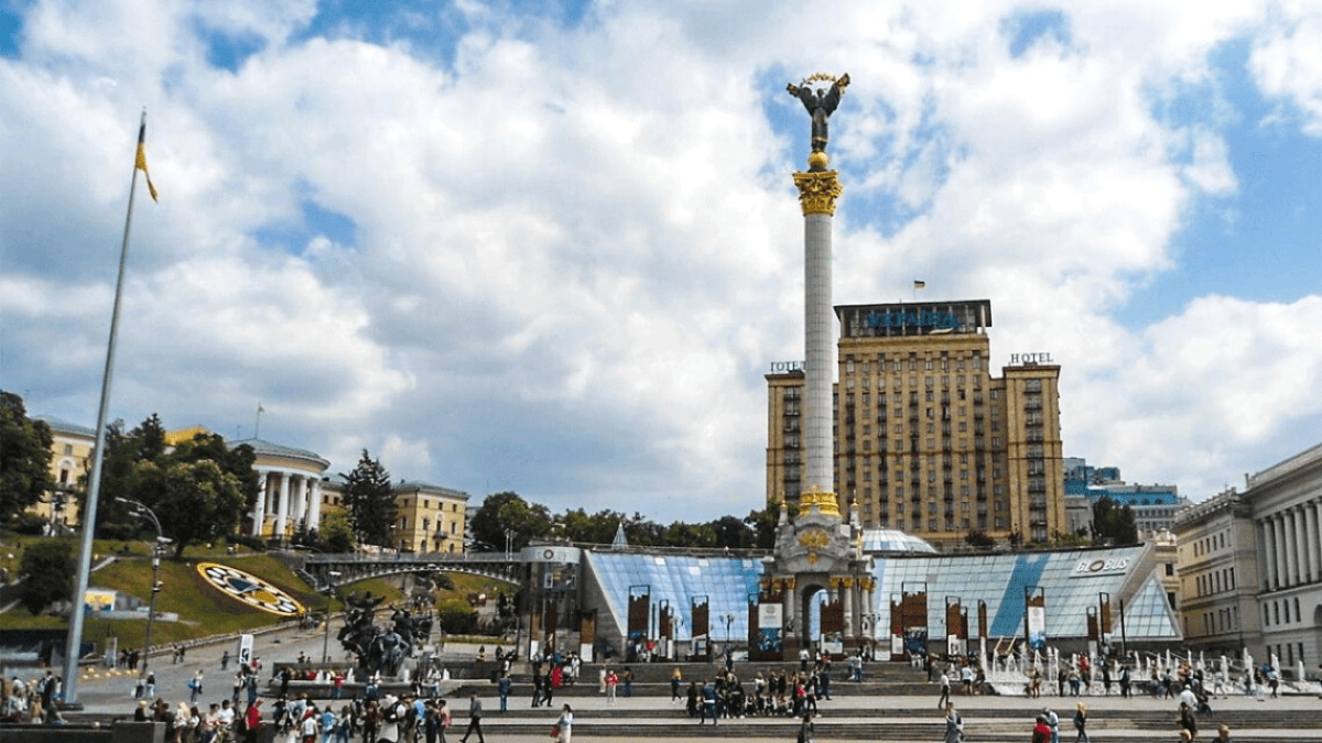 Який вигляд мав Майдан Незалежності понад 150 років тому: архівне фото