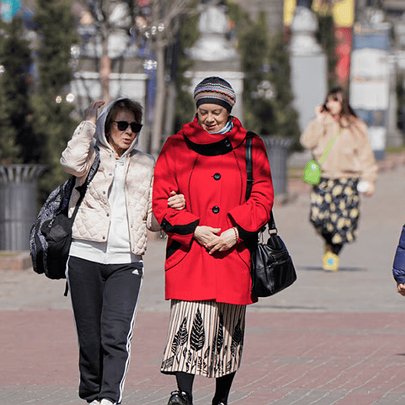 На Київщині в перші дні весни зафіксували температурний рекорд - 412x412