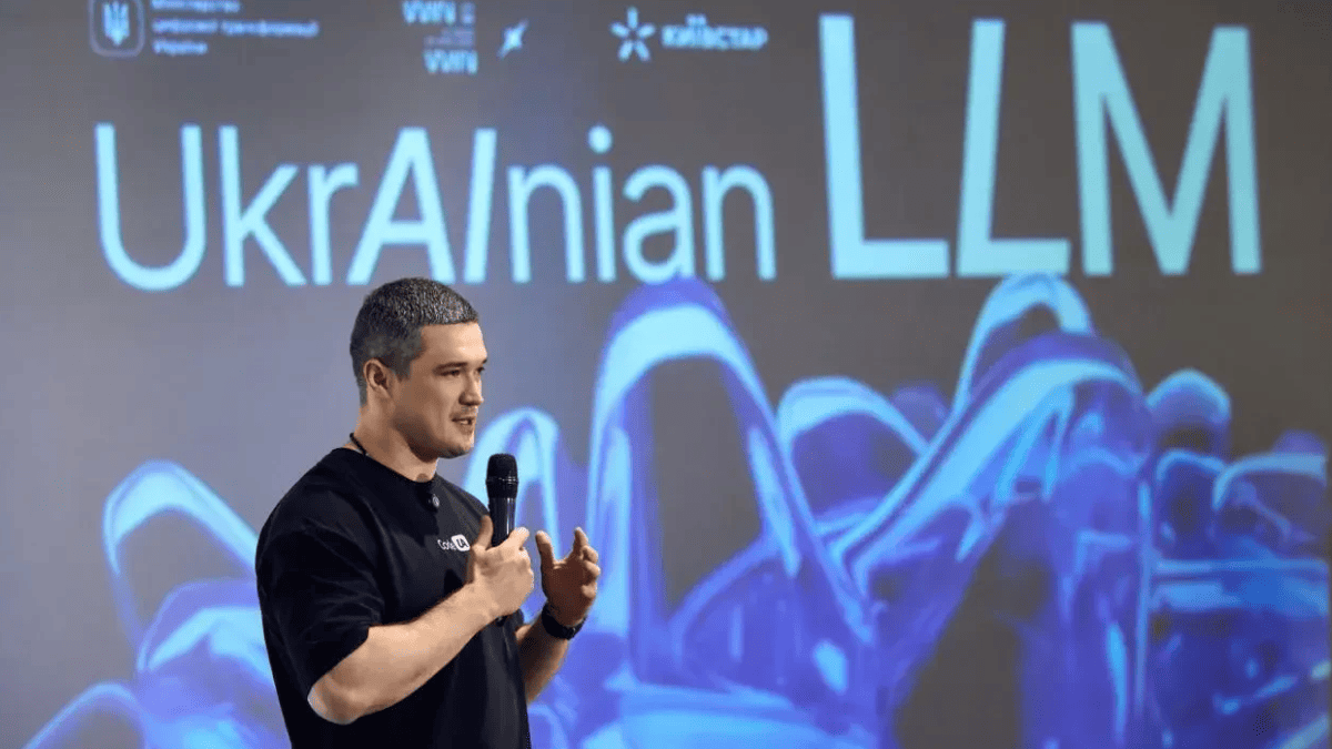 Мінцифри та "Київстар" створять національний ШІ: українців просять вигадати назву