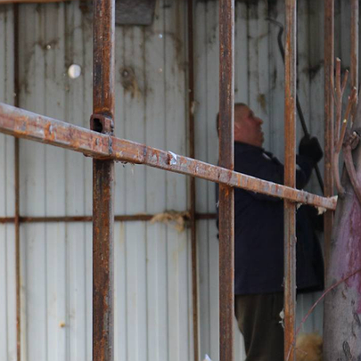 Усе, що було під рукою: комунальники показали, з чого зроблені більшість МАФів у Києві - 412x412