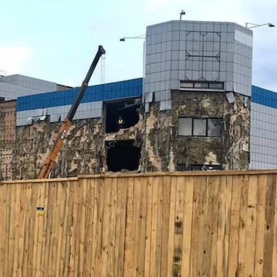 На Троєщині демонтують ТЦ "Сіріус": що там буде - 412x412