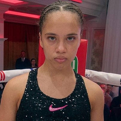 Українка виборола "золото" на чемпіонаті світу з боксу серед молоді - 412x412