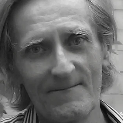 На Київщині від голоду та холоду помер оператор фільму "Пропала грамота" - 412x412