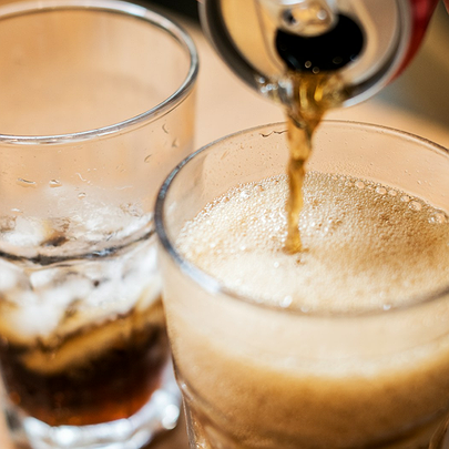 Солодкі напої посилюють тривожність у молоді: дослідження - 412x412