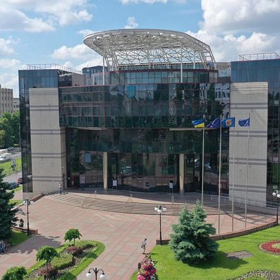 Деякі ЦНАПи у Києві працюватимуть під час жовтого рівня небезпеки: адреси - 412x412