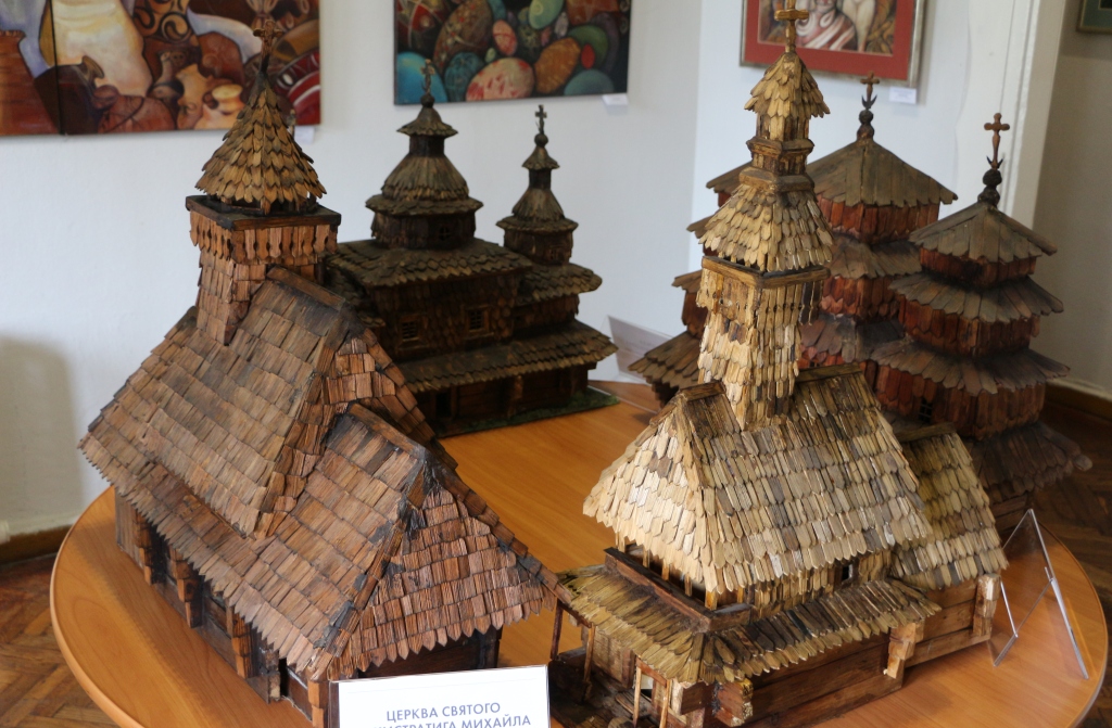 У Києво-Печерській лаврі виставлять макети дерев'яних церков України