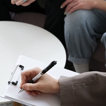 Жіночі архетипи, курс про гендер, позитивна психотерапія: психологічні заходи у Києві, області та онлайн 10–16 листопада - 412x412