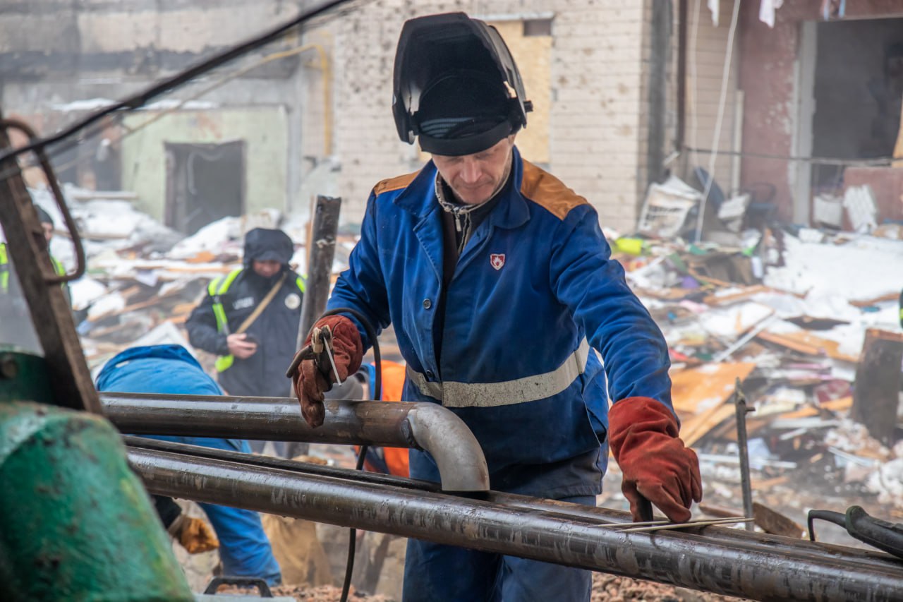 У Києві відремонтували теплопункт, який постраждав під час масованої ракетної атаки