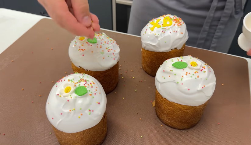 Простий рецепт паски від Івана Янюка