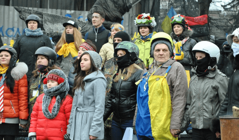 фільм "Жіночі обличчя революції"