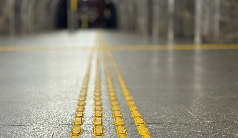 тактильна навігація у Києві