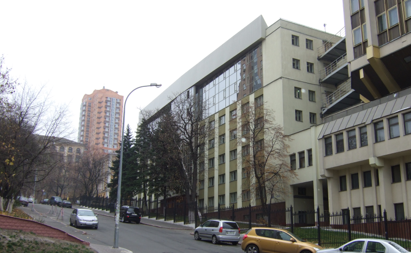 Вартість навчання в КНЛУ у 2026 році