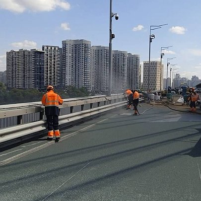 На Південному мосту та проспекті Лобановського обмежать рух: деталі - 412x412
