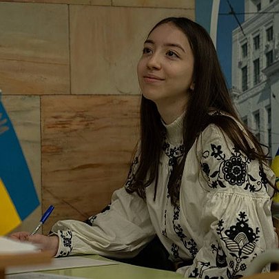 У "Київ Цифровий" кияни можуть пройти опитування про популярність української мови в побуті та публічному просторі - 412x412