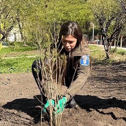 У День Землі в Києві облаштували зелену зону замість МАФів: фото - 412x412