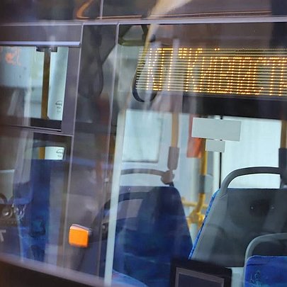 25 та 26 квітня у Києві громадський наземний транспорт змінює маршрути: список рейсів - 412x412