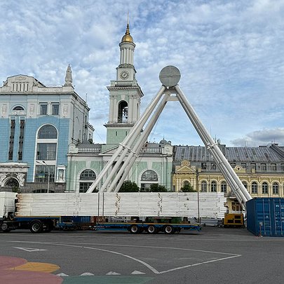 Колесо огляду з Контрактової площі можуть перевезти до Трускавця: що відомо - 412x412