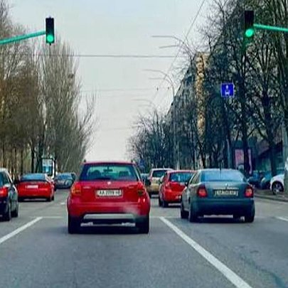 У Печерському районі Києва майже на місяць обмежать рух транспорту: в чому причина - 412x412