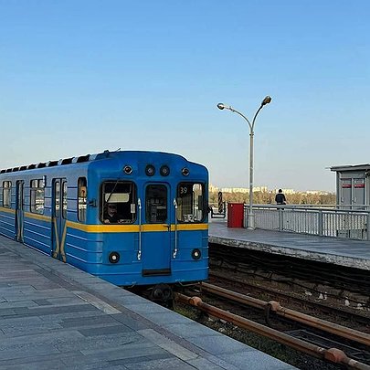 Поїздки по 8 грн ще на 2 місяці залишаться дійсними після подорожчання проїзду в Києві: КМДА - 412x412