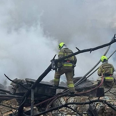 На кіностудії Довженка розпочали аварійно-відновлювальні роботи після російських атак: що відомо - 412x412