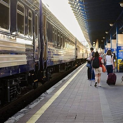 Укрзалізниця повідомила про запуск поїзда Перемишль — Франкфурт через Прагу: розклад та ціни - 412x412